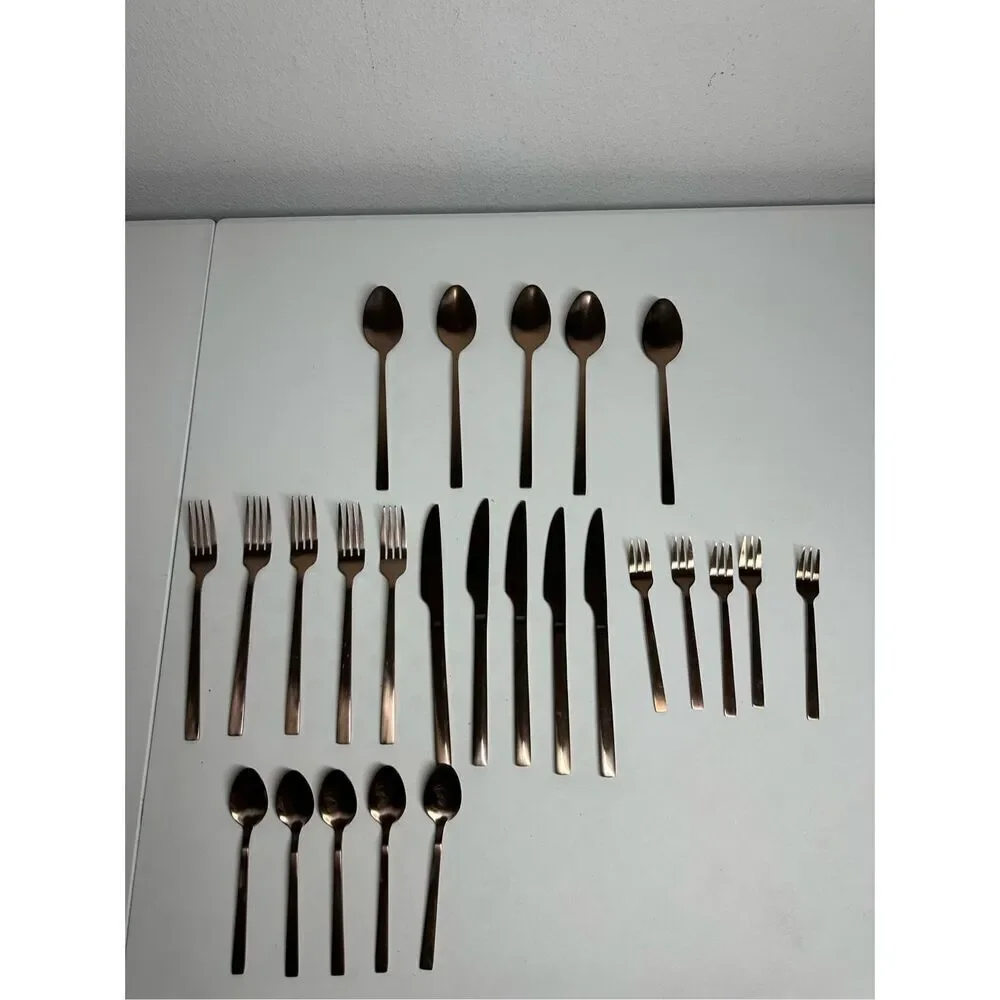 25 pcs Brushed Bronze Flatware Dinner Forks, Knives, Spoons Teaspoons Ds Forks